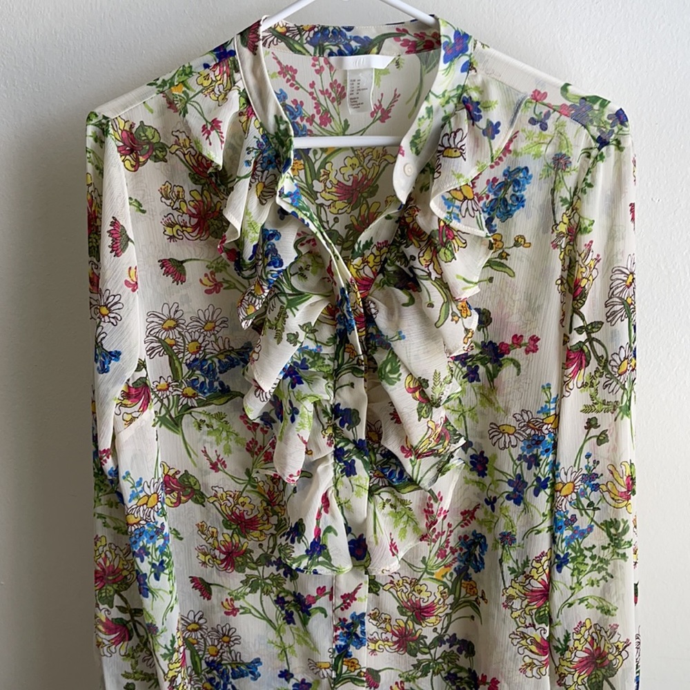 H&M blouse - Picture 2 of 8